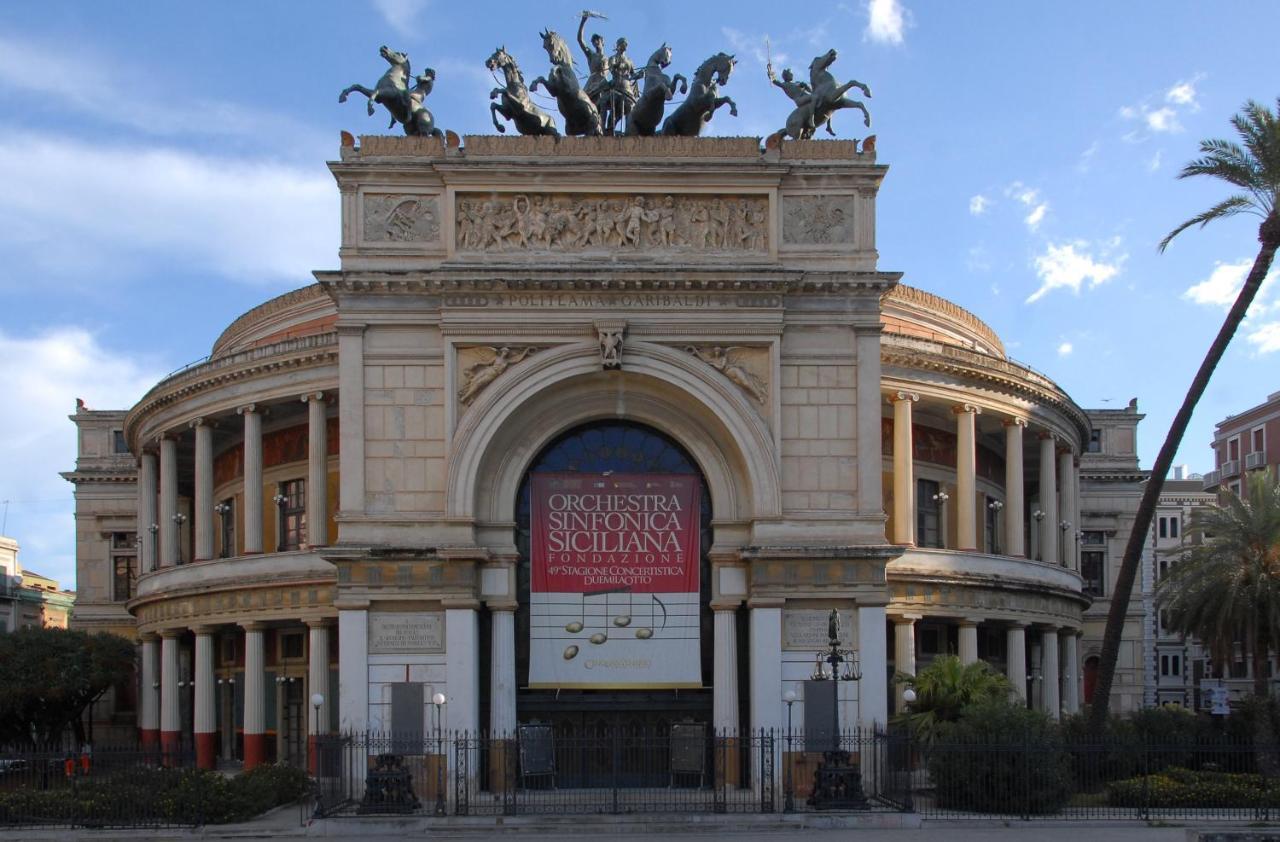 Apartmán Piazza Politeama Palermo Exteriér fotografie